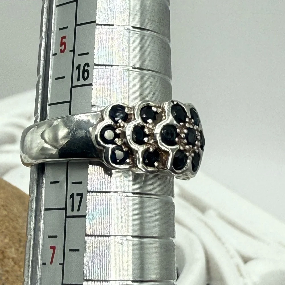 Sterling Silver Black Spinel Floral Band Ring Size 6 EUC